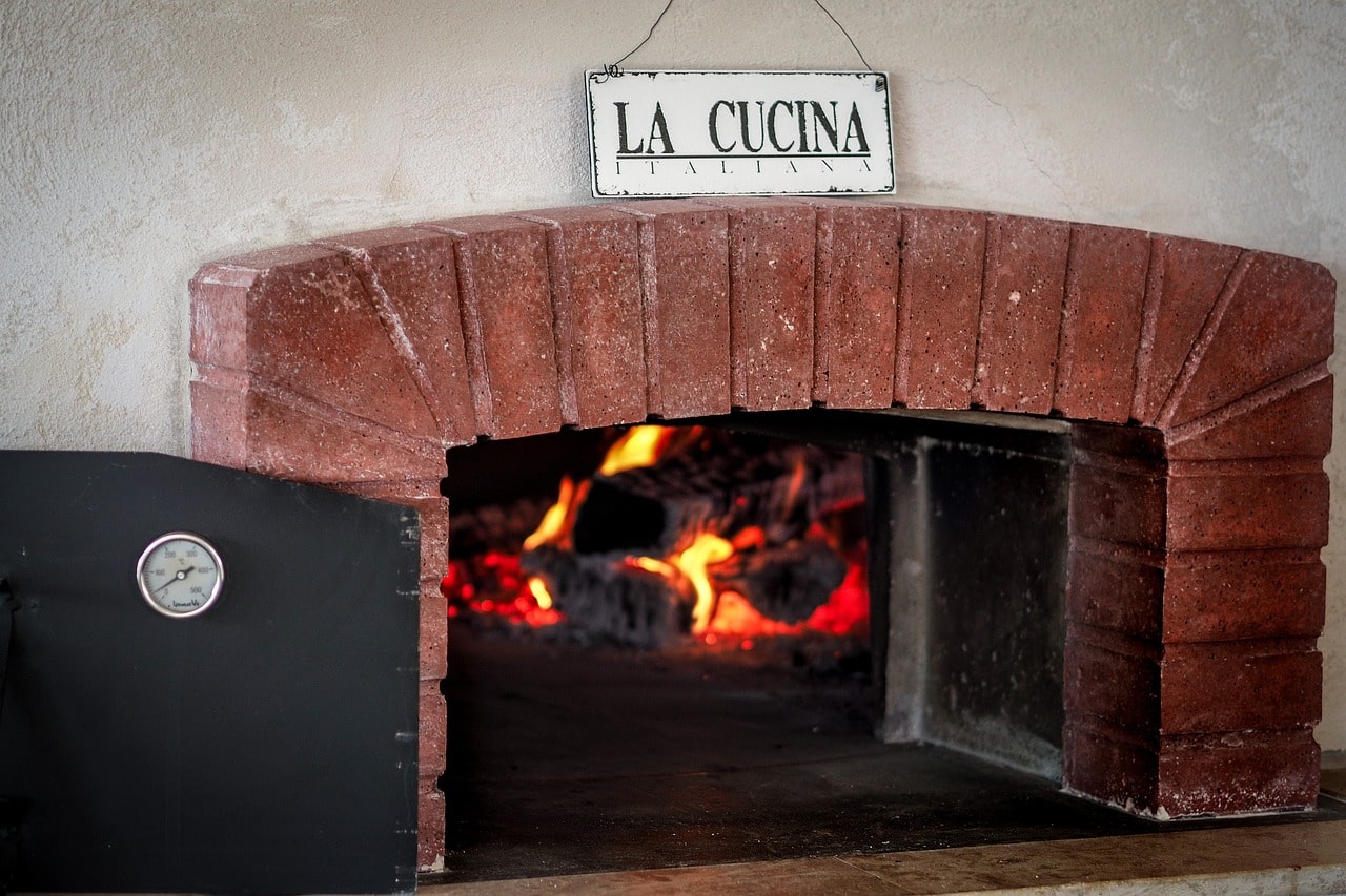 High-Quality Pizza Ovens and Grills Available in Dallas, TX Premium Pizza Ovens and Grills in Dallas, Texas